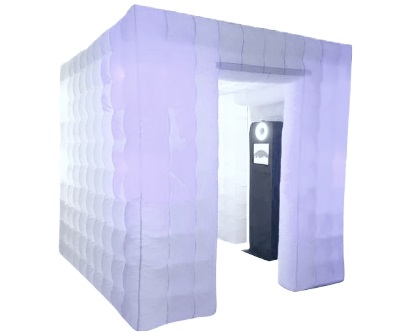 ENCLOSED BOOTH
