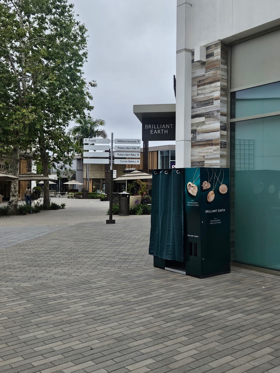 Enclosed Photo Booth Rentals San Diego